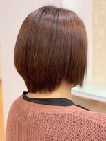 アークスヘアー&nbsp;透明感ブラウンカラー×大人かわいい前下がりショート