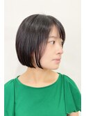シンプル丸みボブスタイル