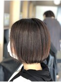 ショートボブ
