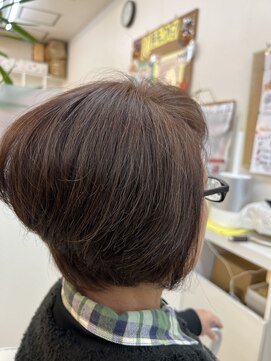 ヴィジュ(Vijow) グラデーションボブ