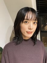 アトリエ フェム(atelier.fem) 【ナチュラルな地毛風*外ハネミディアム】