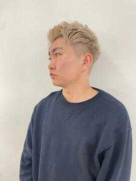 エンドリンク(endlink) ホワイトベージュ×スパイキーショート