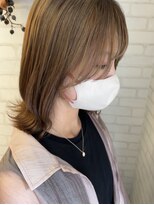 ロマンヤカタ ファース(ROMAN YAKATA fars) 優しいベージュカラー@田島