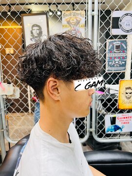 アルファベットシーガム(C gam) 最強シルエット作るなら波巻きパーマ