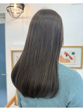 イコ 表参道原宿(ico) オリーブグレージュ