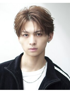 オーシャントーキョー 渋谷神南(OCEAN TOKYO) 韓国ヘアカルマパーマカルマバングセンターパート黒髪ウルフ