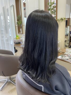コアフィールフィス(COIFFURE fils) 新規お得クーポンあり【見附　今町】黒髪ゆるふわスタイル