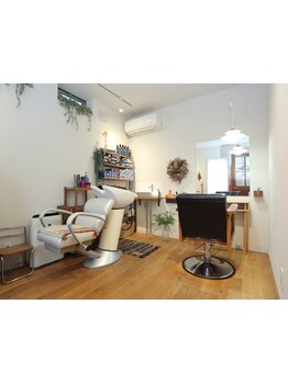 大人女性の“なりたい”を叶えるサロン！大人女性の髪を知り尽くした経験豊富なスタイリストにお任せ♪