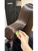 エミュスト(Emuest)&nbsp;酸性ストレート　縮毛矯正　韓国　髪質改善カラー