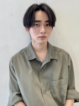 ユーフォリア 渋谷グランデ(Euphoria SHIBUYA GRANDE) センターパート　ニュアンスパーマ　毛流れ　MOMO