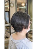 ショートボブ