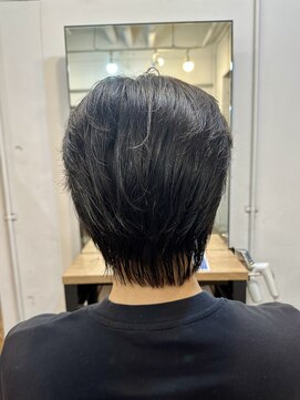 ファルベ(Farbe) フェザー/サーフカール/センターパート/波巻きツイスパ