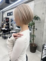 リノート バイ エゴル 名古屋(LINOET by ENGOL)&nbsp;【LINOET 名古屋】佐藤まいら　ホワイトミルクティーベージュ