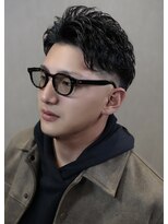 リア(Li'a)&nbsp;フェード/ラルフパーマ/メンズカット