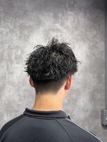 スピン 本八幡(SPIN) MEN’S HAIR/サーフカール/刈り上げセンターパート/本八幡