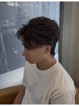 タブーセントラル(TABOO Central) メンズパーマフェザーパーマシャドウパーマセンターパート
