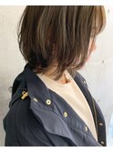 カーキアッシュ