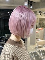 ダブルカラーピンクベージュケアブリーチミニボブナチュラルボブ