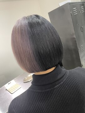 アネラ(Anela) White＋Black【平本】