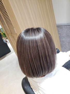 マナワ(manawa) 白髪ぼかしハイライト×グレージュ