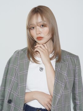 リリー(RILLY) ＊くびレイヤー小顔レイヤーミルクベージュ＊