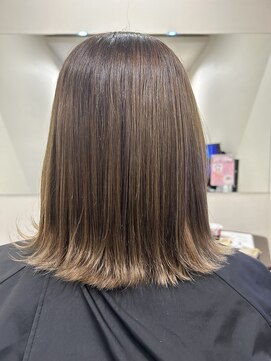 ベルポ(Bellpo) インナーカラー/外ハネボブ