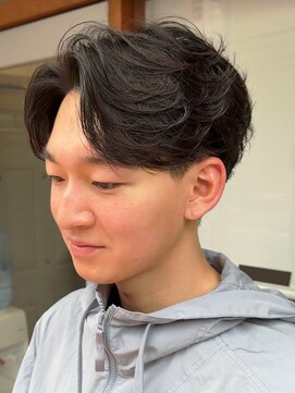 フレイバ 吉祥寺(FLAVA) センターパート　フェザーパーマ