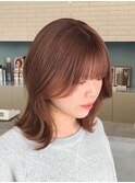 ミルクティーベージュ/ミディアムスタイル/ハイトーン