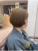 ショートボブ×お顔周りレイヤー