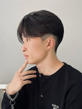 ジーナ 天神(Zina) 曲がる縮毛矯正/センターパート