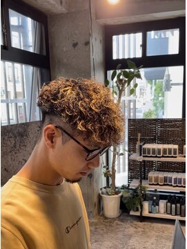 ライズ 綾瀬店(RISE) 外国人風スタイル！スペインカール！