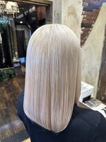 ヘアー クリエイト カルバリ(HAIR CREATE Calbari)&nbsp;ダメージレス◎ホワイトブロンド