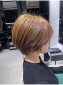 大人可愛い丸みショートボブ