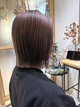 ルーム 富木島店(room) 切りっぱなしボブ×スモーキーパープル