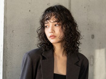 ヘア セラヴィ 城南(hair C'est La Vie)の写真/抜け感も個性も、理想のカールを思いのままに