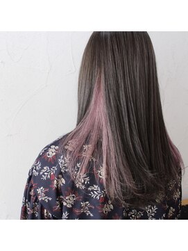 デコヘアーフラッペ(DECO HAIR frappe) 淡ーいピンクのインナーカラー！