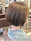 前下がりボブスタイル[横浜 ビースリー スタイル]