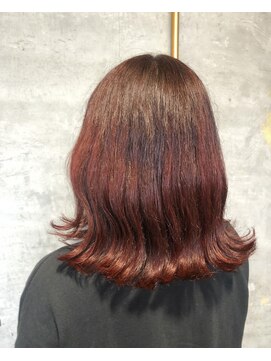 アティック ヘアーデザインアンドリラクゼーション(attic hair design&relaxation) ボルドーカラー