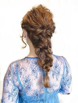 アヤナバイアヤラ 西船橋店(ayana by ayala) 編みおろしパーティースタイル