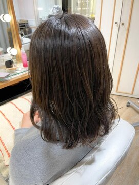 ネオリーブ チロル 横浜西口店(Neolive CiroL.) 暗め透け感グレージュ☆★