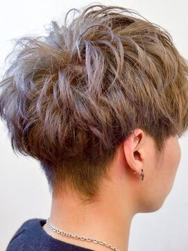 クプア 柏(kupua) エアリーロング/切りっぱなしボブ/ピンクブラウン/美髪[柏駅]