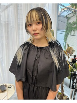 ジーナ オモテサンドウ(XENA) ブリーチ×ハイトーン×デザインカラー(表参道)