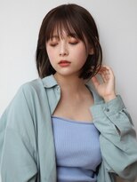 大人可愛い艶髪小顔カットネビージュワンレンひし形ボブルフ黒髪