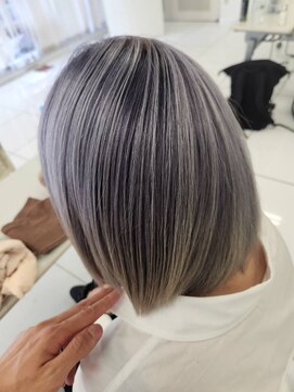 クラリス バイネオ 武蔵小杉(Claris by neo) ルーツカラー/ホワイトシルバー/髪質改善/武蔵小杉/新丸子