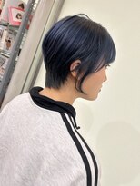 ヘアーデザインルアナ(Hair design Luana.)&nbsp;ショートカットネイビーカラー