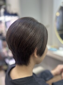 アオ 花咲町(a-o) お手軽ショートレイヤー♪