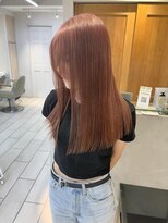 テトラ バイ ネオリーブ 横浜西口店(tetra by neolive)&nbsp;ピンクベージュ　ハイトーン　切りっぱなし　ロング　横浜★