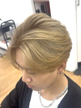 クローマン バイ ビカム(CHROMAN by become) ベージュ