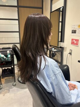 ニール(Neale.) ウルフレイヤー11.10暗めカラー