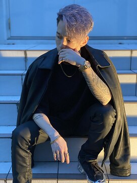 カルフール 草加本店(Carrefour) ケアブリーチ,メンズカット,クール,トレンド,清潔感,ハイトーン